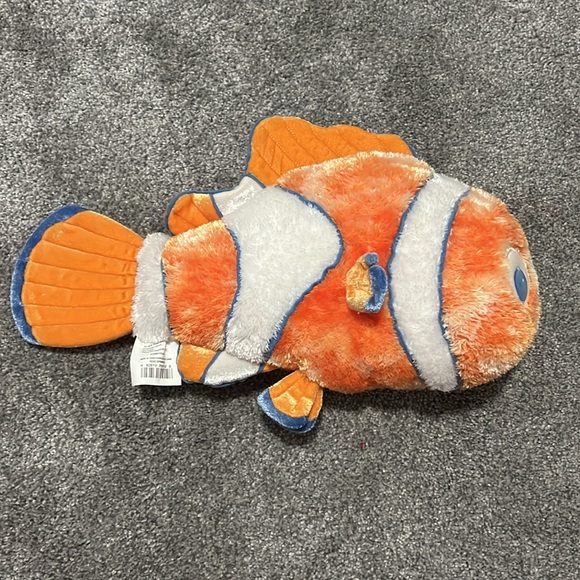 Finding Nemo Stuffed Animal - Picture 2 of 4
